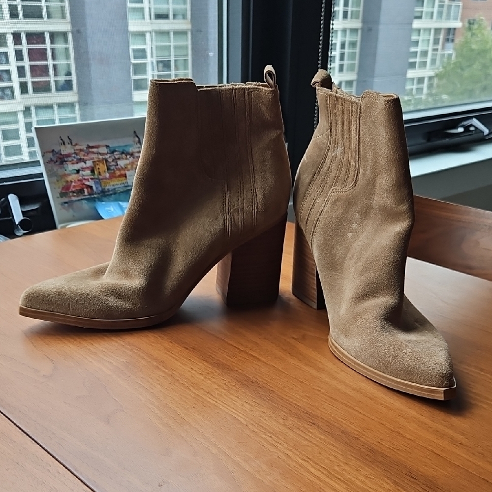 Marc Fisher Brown Suede Heeled Boots